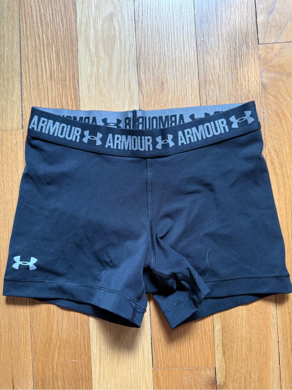 Under Armour Black Women's Logo Waistband Bike Shorts